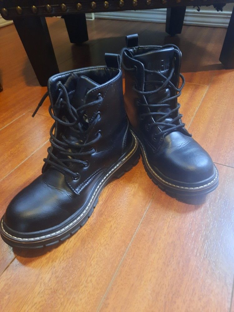 Black Combat Style Boots Women's Size 5 1/2-6