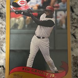 Ken Griffey Jr. 2002 Topps Card #550