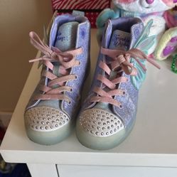 Skechers For Girls Size One Light Up