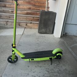 Razor E90 Electric Scooter Kids