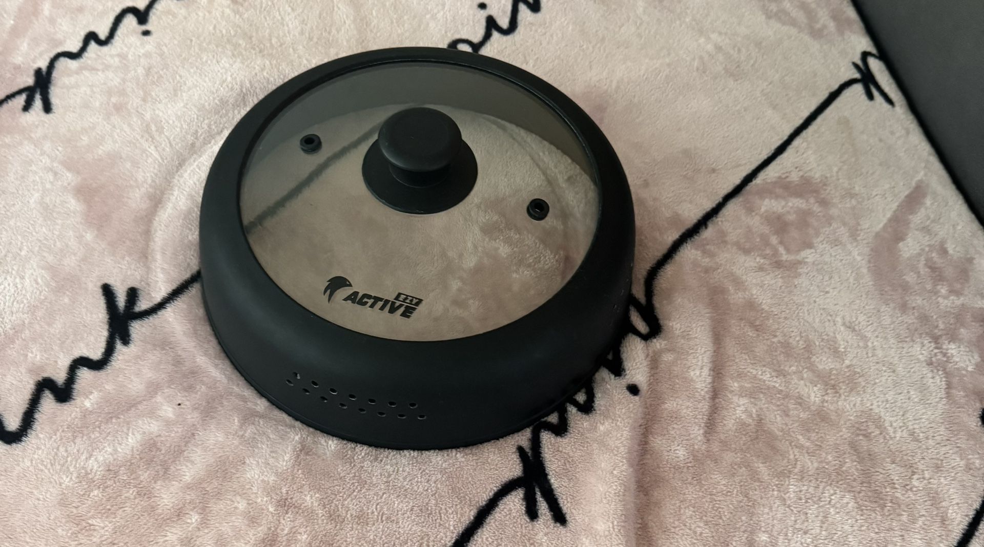 🍳✨ Black & Clear Microwave Lid – $10