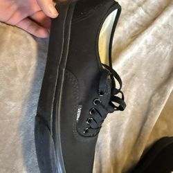Men’s Vans Size 9.5 Also Fits Women It Would Be Size 11 Brand New Black 
