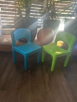 Kids Plastic Chairs Set of 2