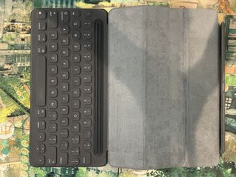 iPad Smart Keyboard 9.7” Model A1772