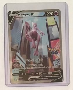 Mewtwo V full art Pokémon Go