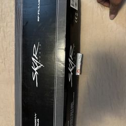 Skar 4 Ch Amp