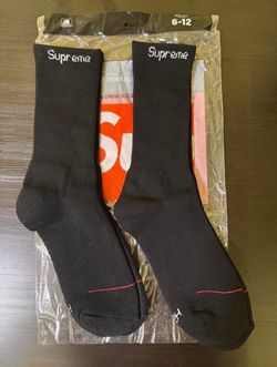 Black supreme socks one size fits all