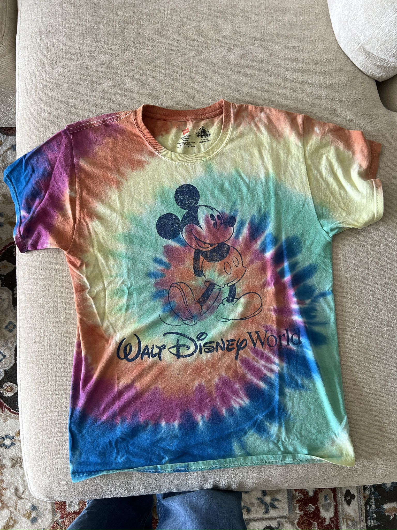 Disney Tie dye Mickey Shirt Size Medium 
