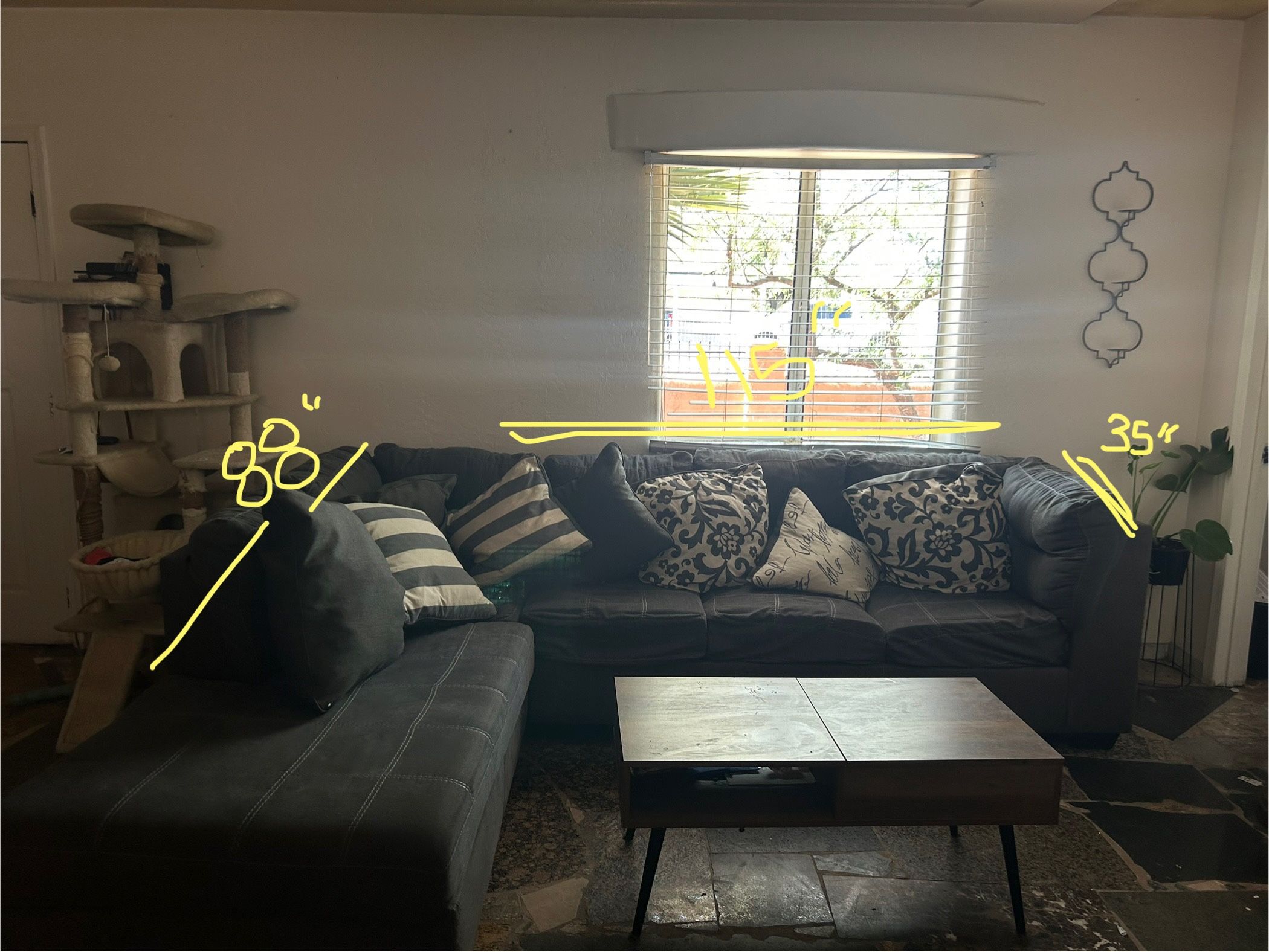 Right Sectional Couch