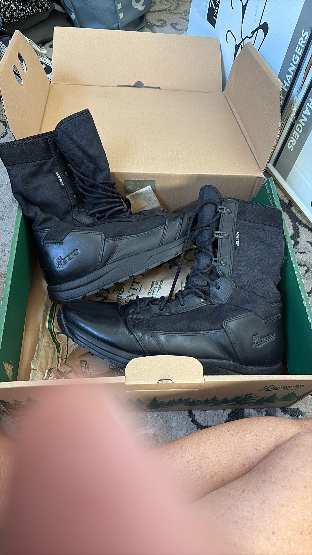 Men's Danner 8" Tachyon GTX Boots Item #: 50122