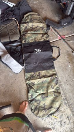 Camo / Black Snowboard Bag