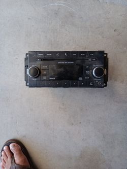 Two thousand fifteen stock jeep radio