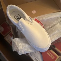 Vans Sneakers brand new in box