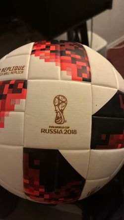 Adidas FIFA World Cup Russia 2018 Replica Soccer Ball