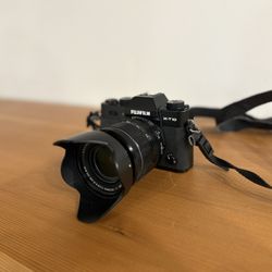 Fujifilm X-T10 set: body + lens + battery & charger – great working condition