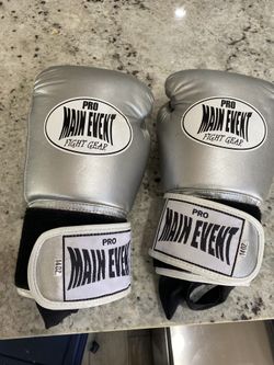 Silver boxing 🥊 gloves 