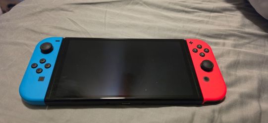 Nintendo Switch OLED with games