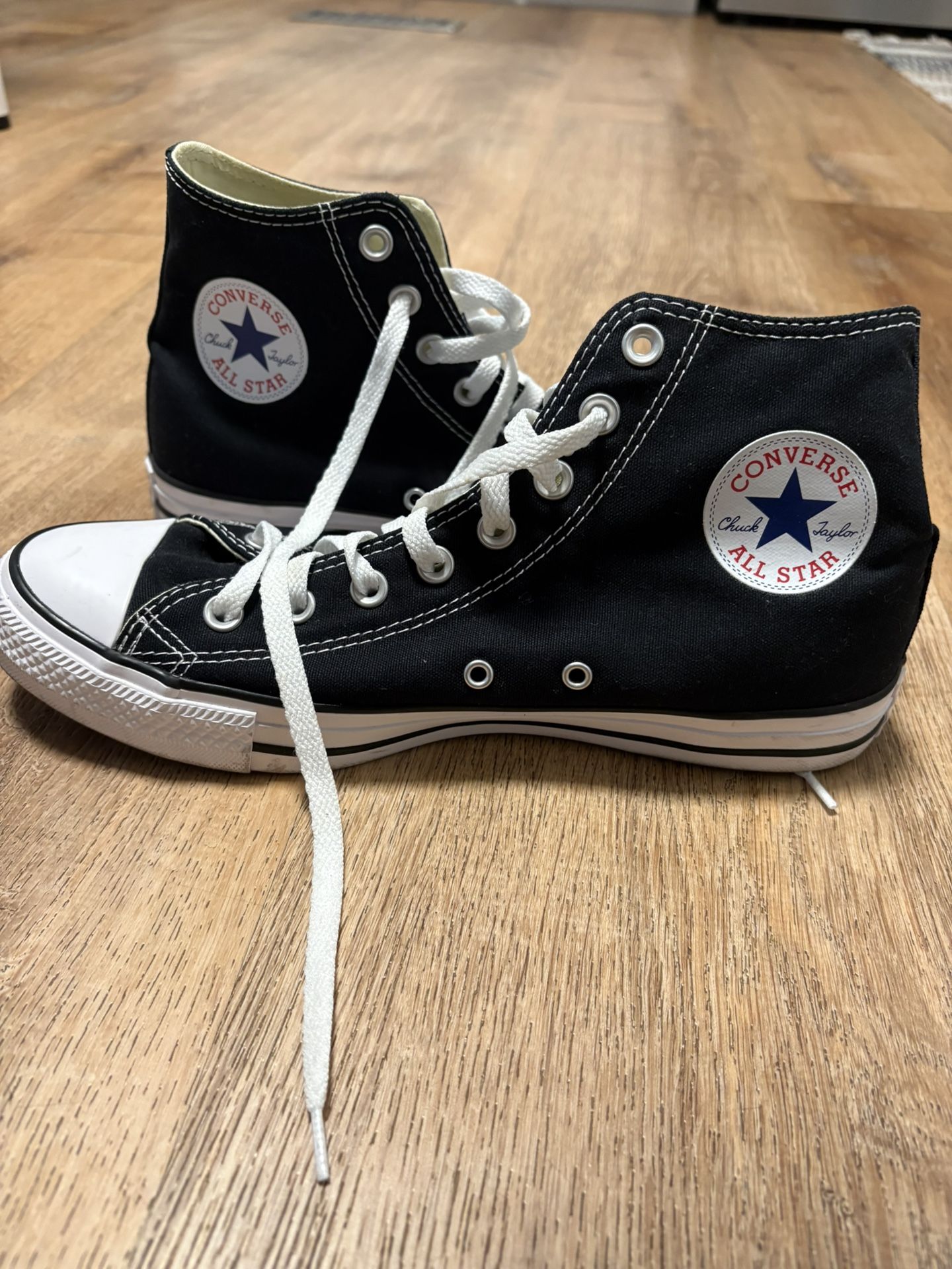 Converse High Top | Size Men’s 9 US