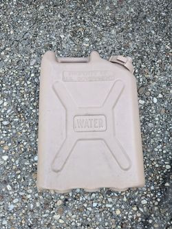 Water/liquid Container