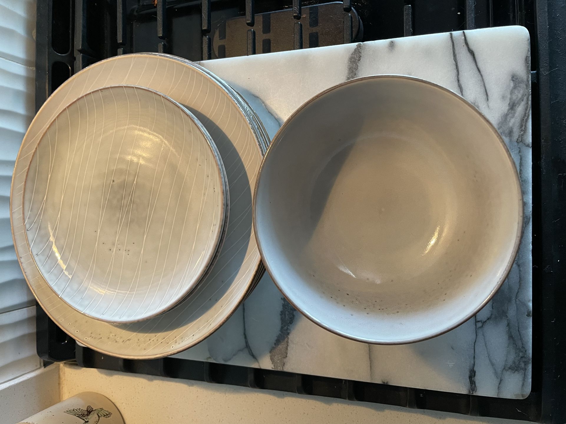 Dinnerware Set