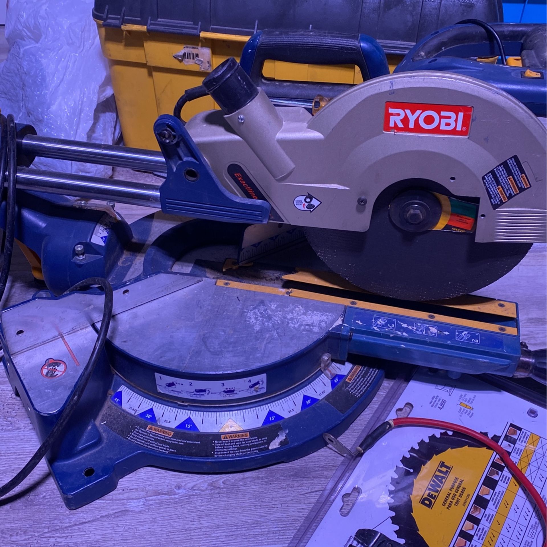 RYOBI saw