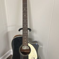 Fender Sonoran Acoustic Guitar