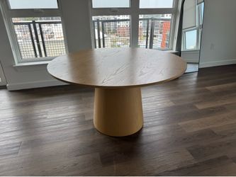 Kitchen table