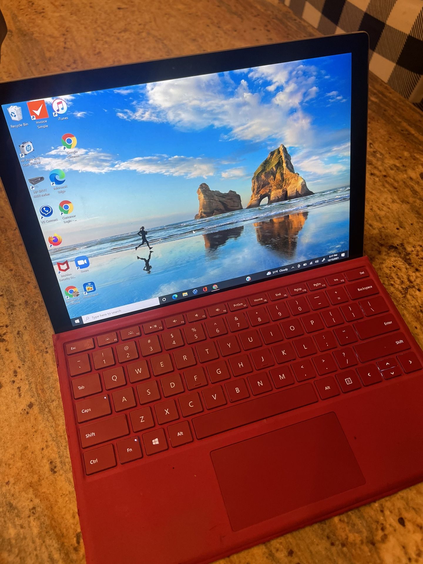 SURFACE PRO 2-in-1 DETACHABLE LAPTOP