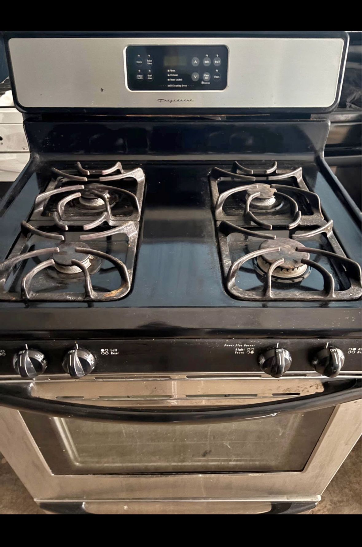 Frigidaire 30” Gas Stove
