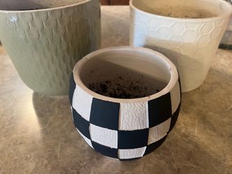 Pots!