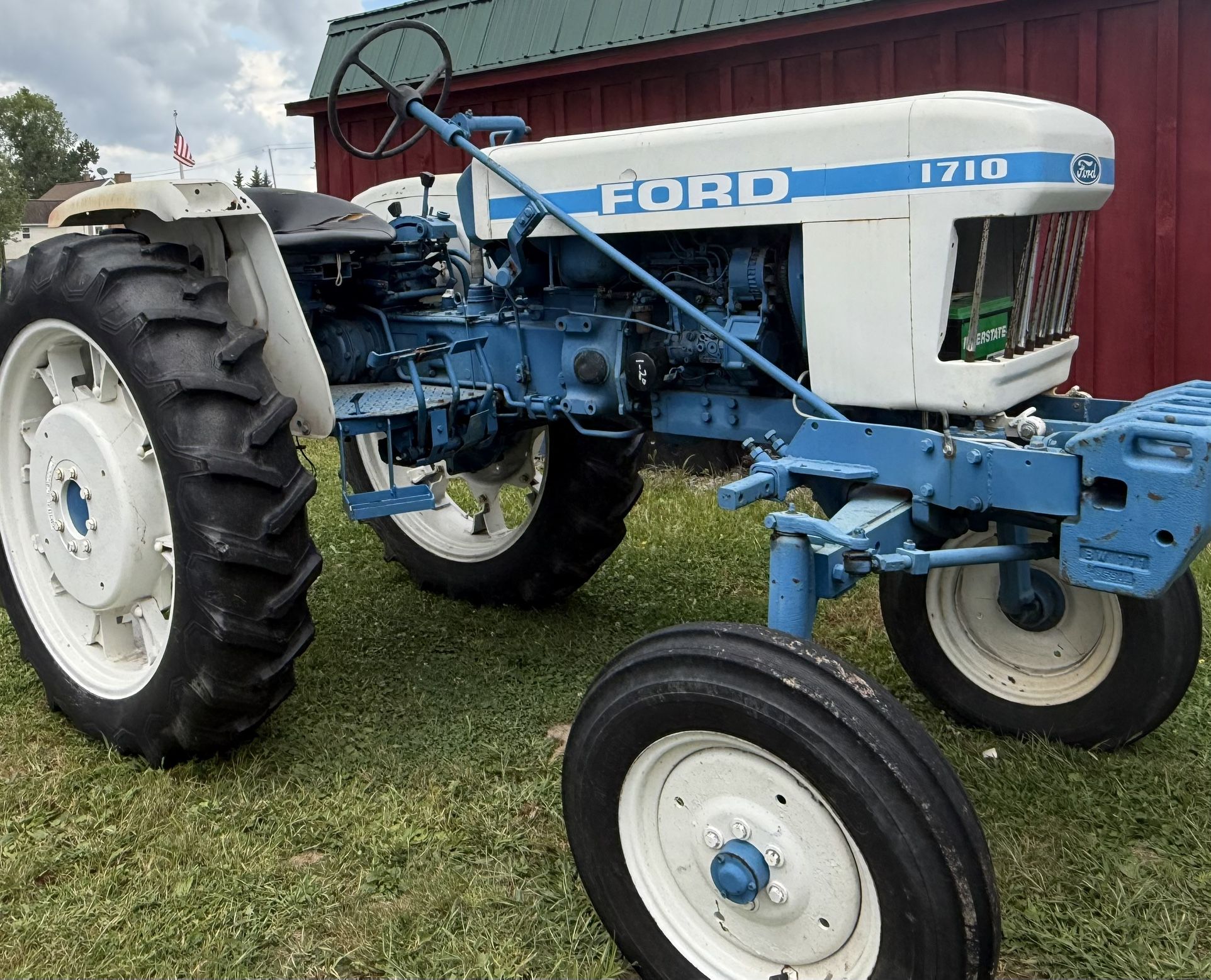 Ford 1710 Tractor