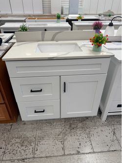 Bathroom cabinet
