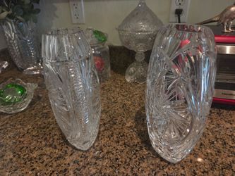 Crystal vases, very heavy, perfect, never been used one hundred dollars each