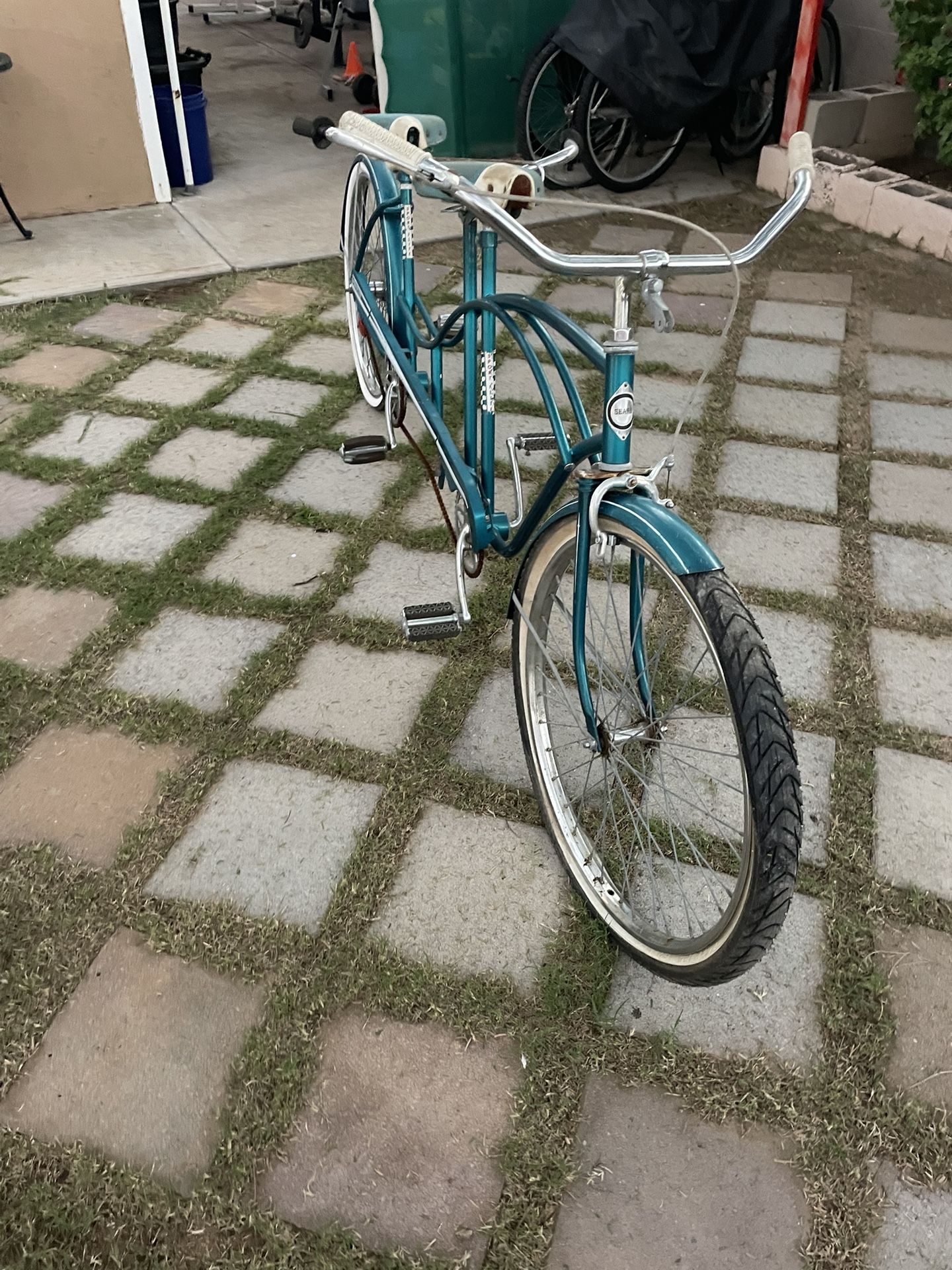 Tandem Beach Cruiser 