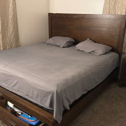 Full Queen Size Storage Bed With Mattress 