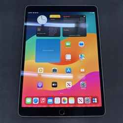 iPad Pro 10.5 Inch $100 Price is Firm Good Condition Ready for use