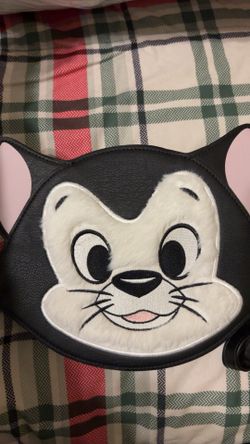 Disney Lounge Fly