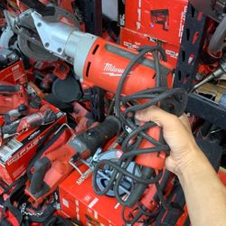 Milwaukee Electric 18Ga Shear Metal Cutting 