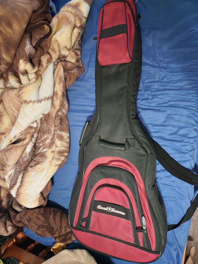 Roadrunner Gig Bag Guitar Case