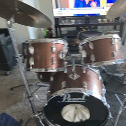 Mid 60’S Ludwig Super Classic Kit