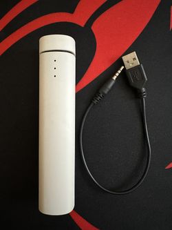 Plug In Portable Speaker / Charger