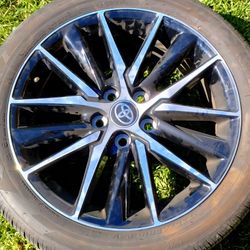 2024 1 OEM TOYOTA CAMRY 18" WHEEL WITH LIKE NEW 2024 HANKOOK 235/45/18 FOR ANY CAMRY 2021 TO 2024 WITH NO CENTER CAP WITH NO DENTS OR CRACKS ONLY 1