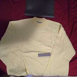 ESSENTIALS FEAR OF GOD CLOTHES