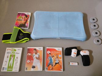 Nintendo Wii Balance Board Bundle