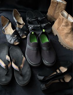 *6 pairs* Women’s shoes