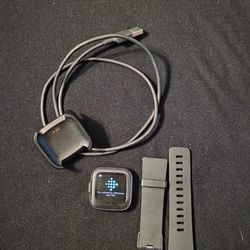 Fitbit Versa 2 Smartwatch
