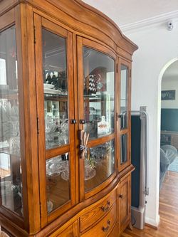 China cabinet
