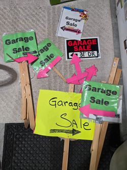 Garage sale signs