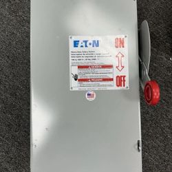Eaton DH363NGK Heavy Duty Fusible 100 Amp 277-600 VAC 3 Phase Nema Type 1