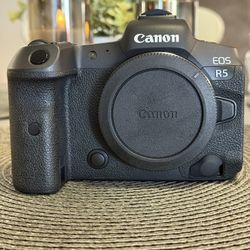 Canon R5 Body
